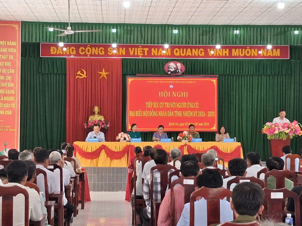 Các ứng cử viên Đại biểu Hội đồng nhân dân tỉnh Vĩnh Long đơn vị bầu cử số 3 (Quới Thiện, Trung Thành, Trung Ngãi, Quới An Và Trung Hiệp) ra mắt cử tri xã Quới An